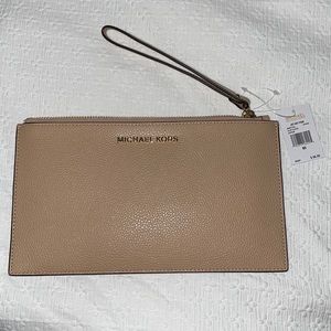 Michael Kors Large Zip clutch